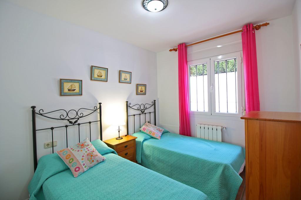 Bungalows Puerta De กัลเป ภายนอก รูปภาพ