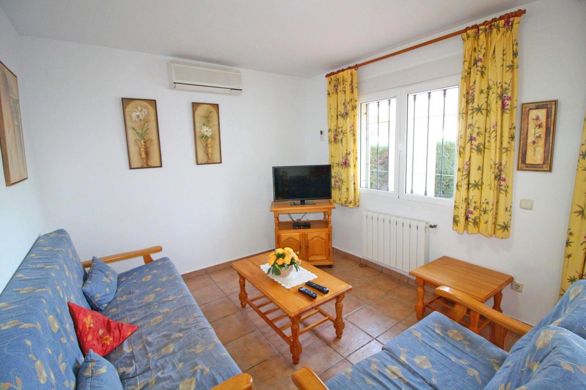 Bungalows Puerta De กัลเป ภายนอก รูปภาพ